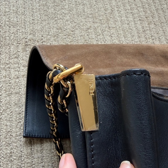 Fendi Leather Shoulder Bag - Authentic - Picture 13 of 15